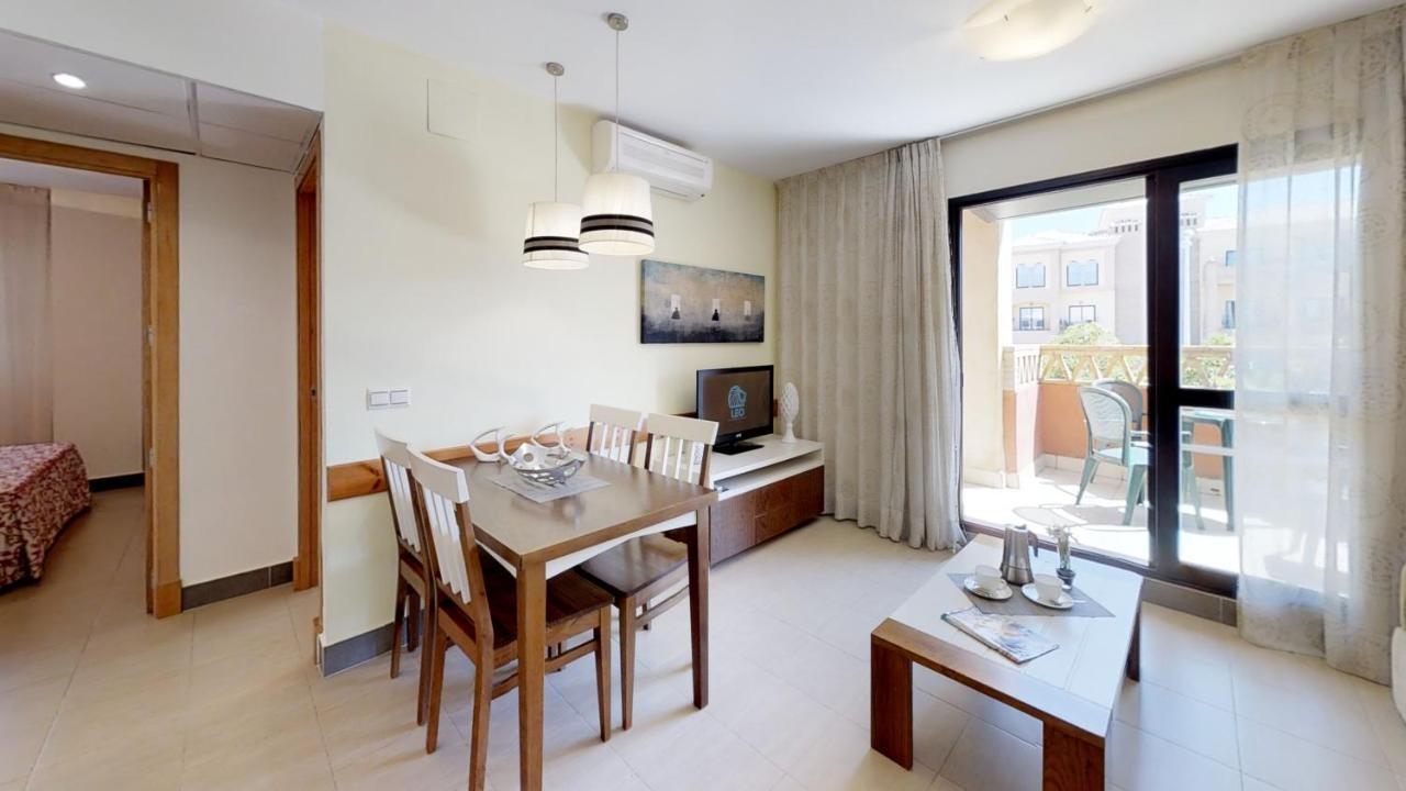 Leo Punta Umbria (Adults Only) Apartment Exterior photo
