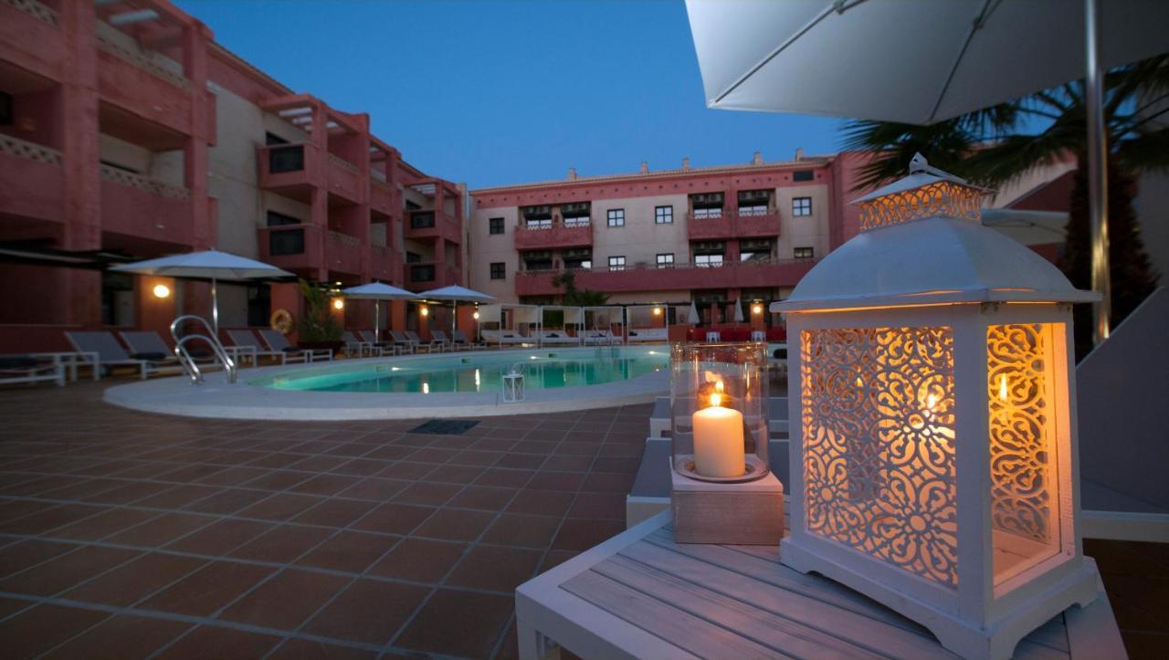 Leo Punta Umbria (Adults Only) Apartment Exterior photo