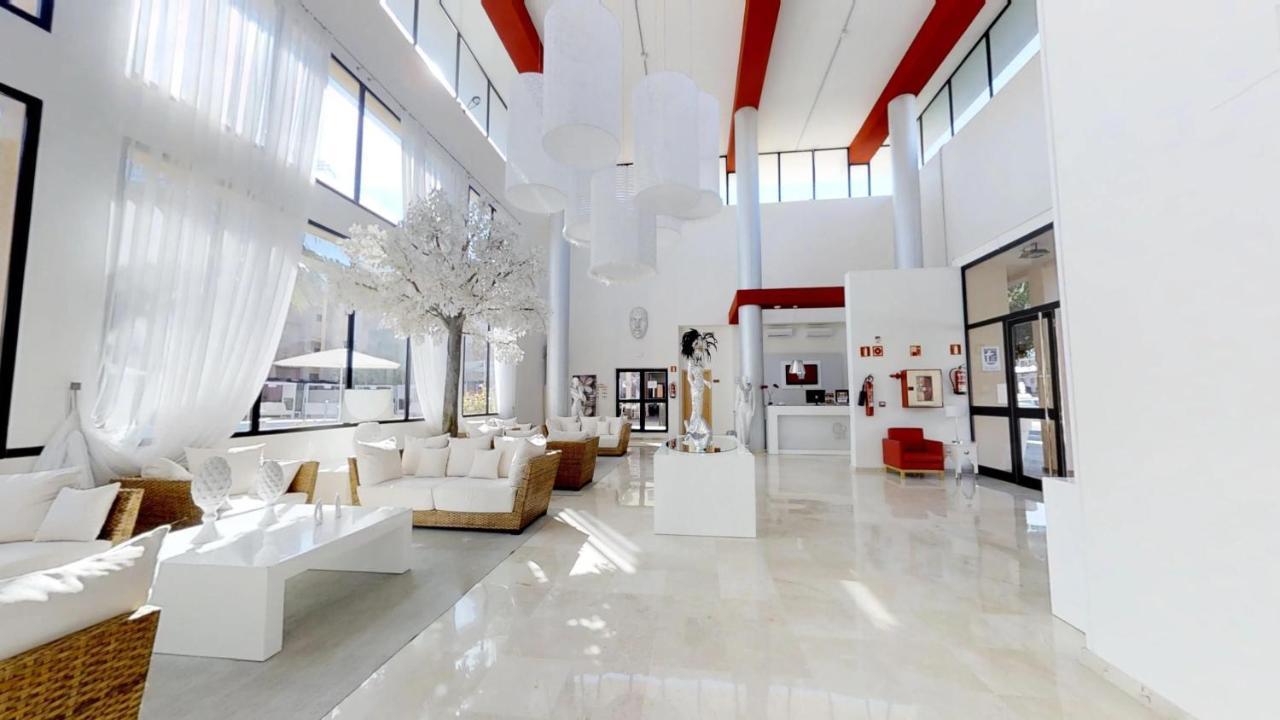 Leo Punta Umbria (Adults Only) Apartment Exterior photo